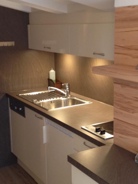 Gastehaus Winkler Hotel Karres Luaran gambar